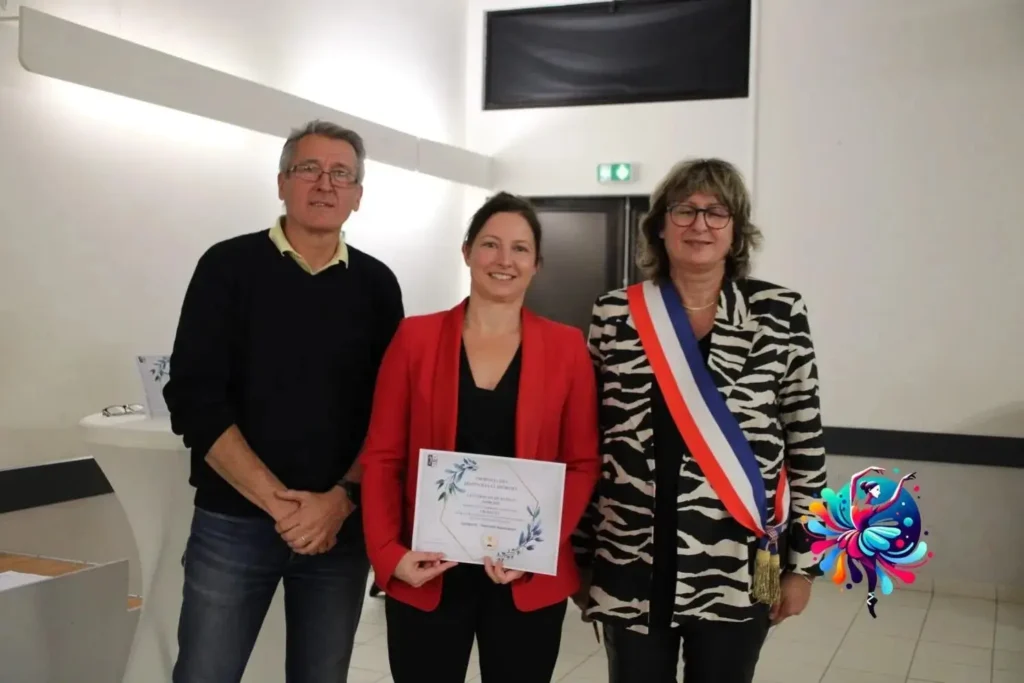 Lors de la dernière cérémonie officielle organisée à Batilly, Mme Le Maire, Mme Riggi, accompagnée de l’adjoint M. Michel Grévin, a remis une prestigieuse récompense à C's Ballet Dreams. Cette distinction valorise l'engagement de l'association de danse auprès des habitants de la commune et souligne son rôle dans la promotion de l'art et de la culture locale. Une belle reconnaissance pour une équipe dédiée à partager la passion de la danse avec tous les âges. Association de cours danses entre Briey Joeuf Metz Thionville